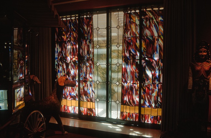Glass Curtains
